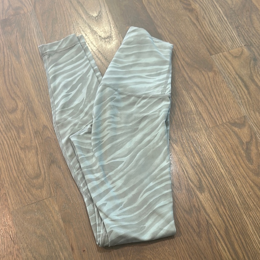 lululemon athletica Light Gray Zebra Leggings